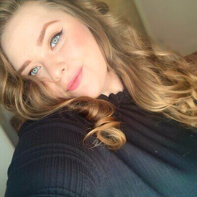 Photo de Bella, 34 ans à Grenoble
